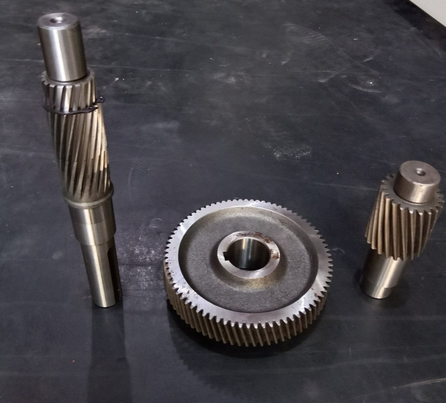 Pinion Shafts — precision machined component